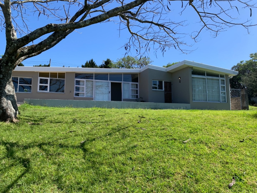 4 Bedroom Property for Sale in Beacon Bay Eastern Cape